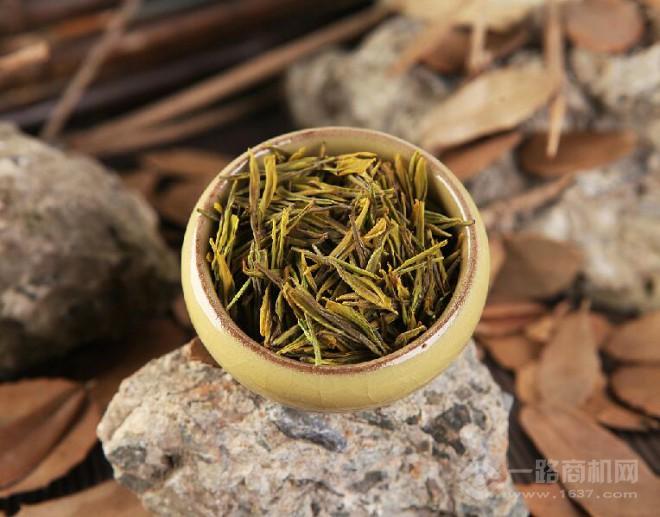 岩传茶业 岩传茶业