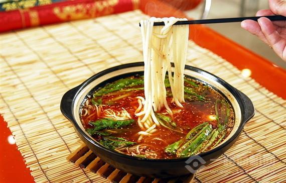 味香坊过桥米线