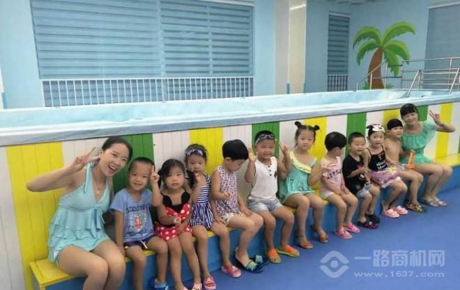 青青宝贝婴幼儿游泳 青青宝贝婴幼儿游泳