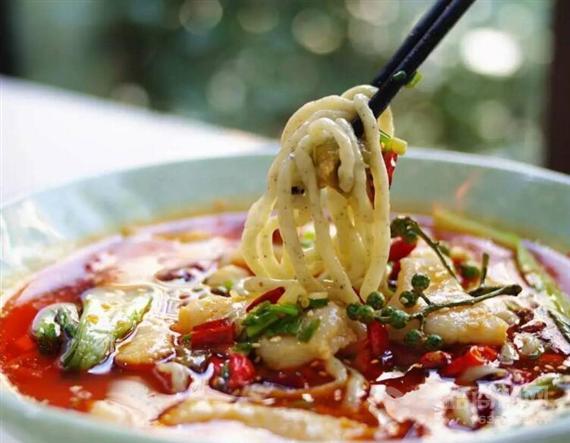 椒小鱼酸菜鱼面