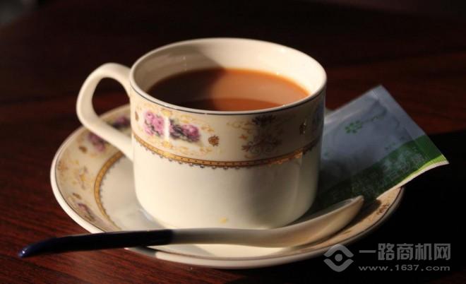 宅宅熊英式奶茶加盟