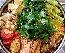 牛華小娃麻辣燙