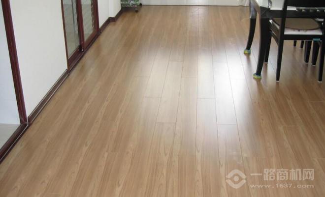 麦斯贝斯地板加盟