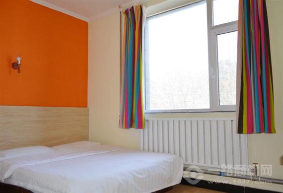 嘉利华连锁酒店