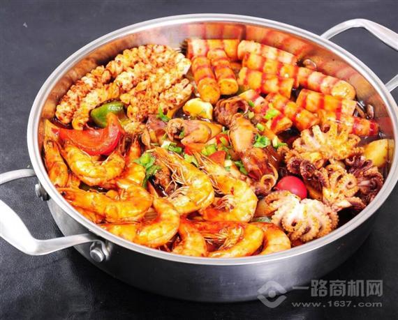 蜀八婆香汁焖锅