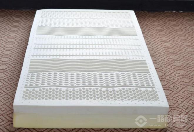 伊居宝空调床垫 伊居宝空调床垫