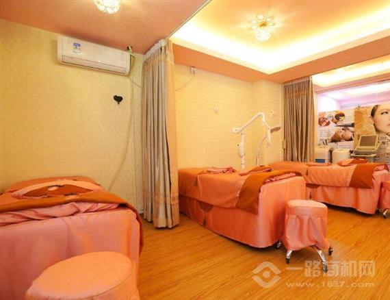 母仪天下母婴爱护中心