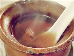 煨百味瓦罐煨汤