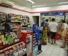 明喆便利店