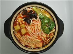 二兩三兩火鍋米線