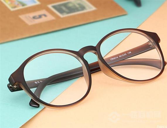 江天视力康复中心