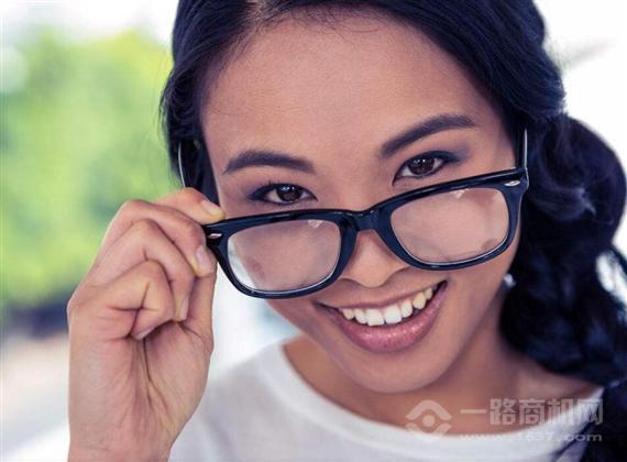 江天视力康复中心