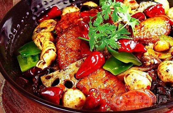 周小疯麻辣香锅