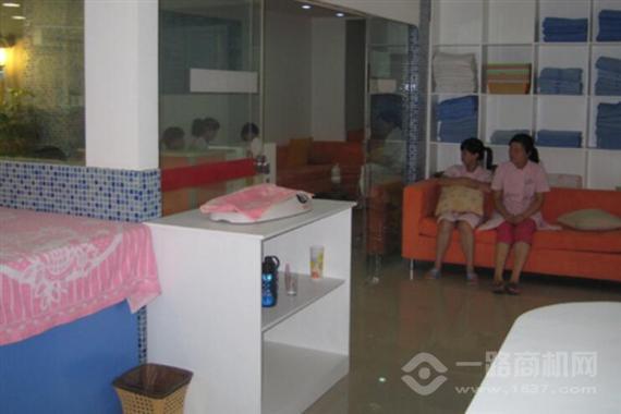 龙贝尔母婴会所