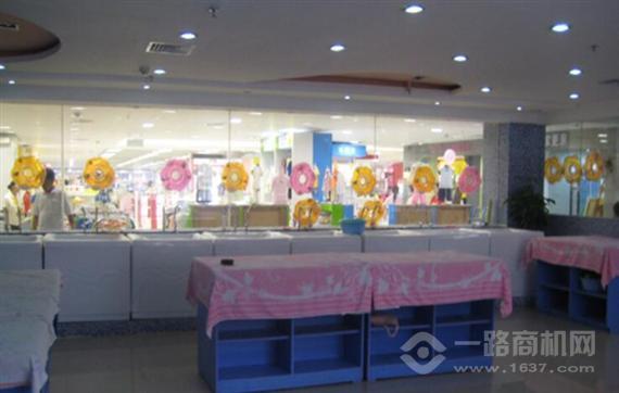 龙贝尔母婴会所