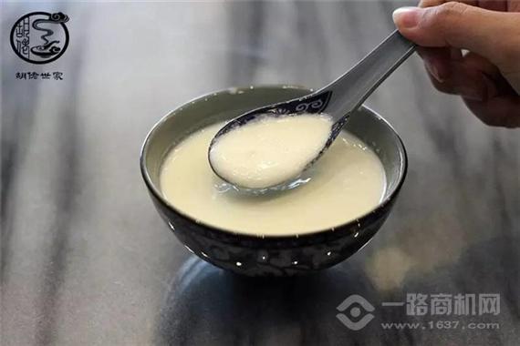 胡佬世家传统甜品店