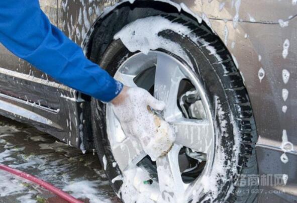 潔潔士蒸汽洗車