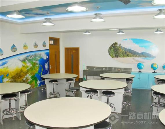 抱未来艺术科学教室