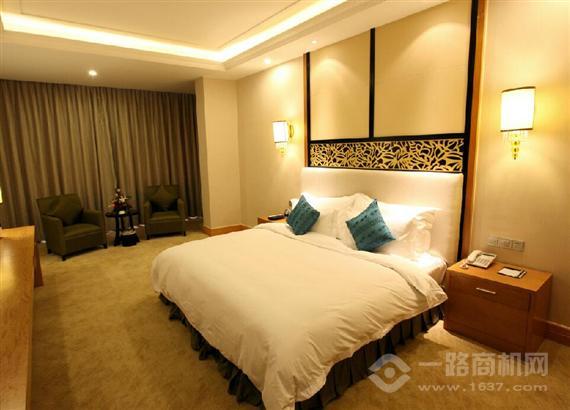 麦尖青年文艺酒店