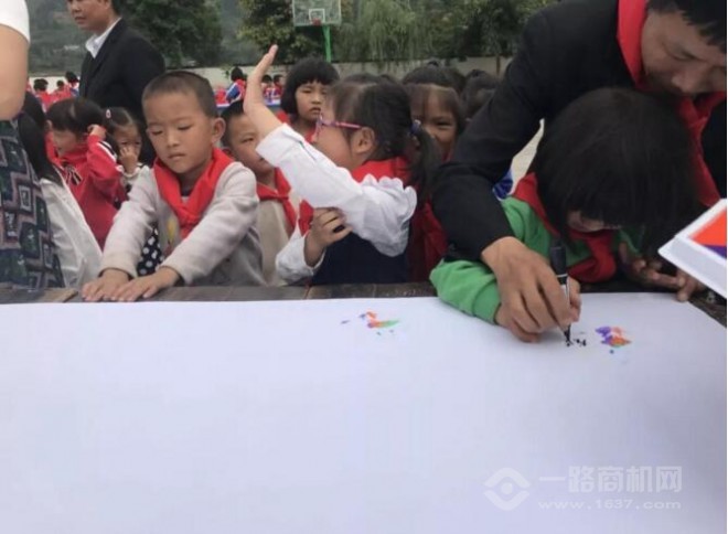 如鱼得水窗帘加盟 如鱼得水窗帘加盟