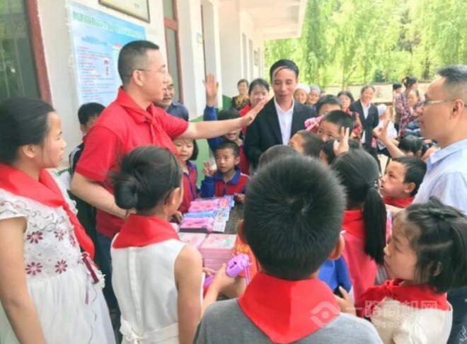 如鱼得水窗帘加盟 如鱼得水窗帘加盟