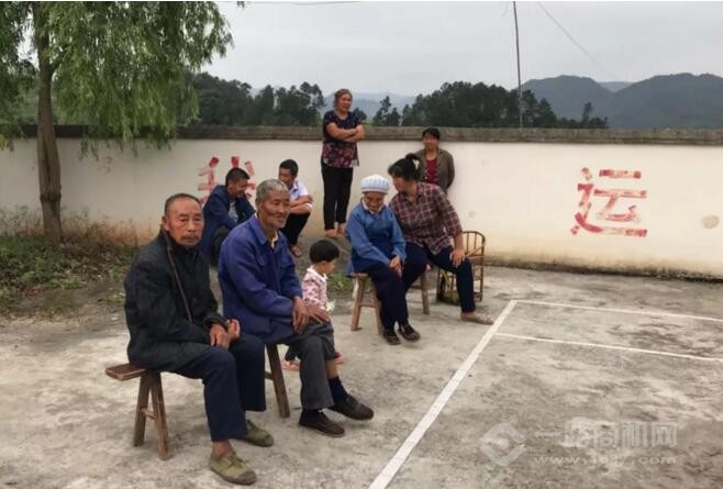 如鱼得水窗帘 如鱼得水窗帘