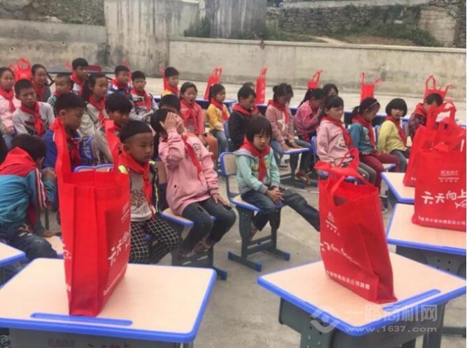 如魚(yú)得水窗簾加盟