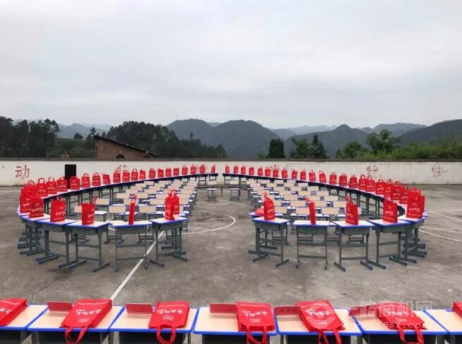 如魚(yú)得水窗簾加盟