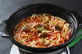 粉面桃花土豆粉