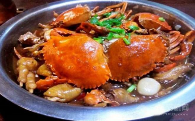 蠻橫肉蟹煲加盟