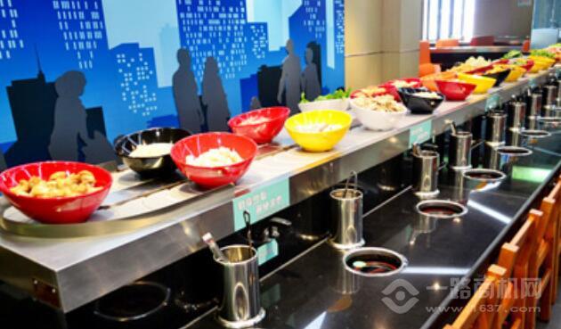 食空隧道旋轉(zhuǎn)自助火鍋