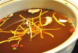何鲜菇火锅