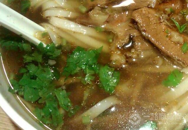 實膳美味粉面館加盟