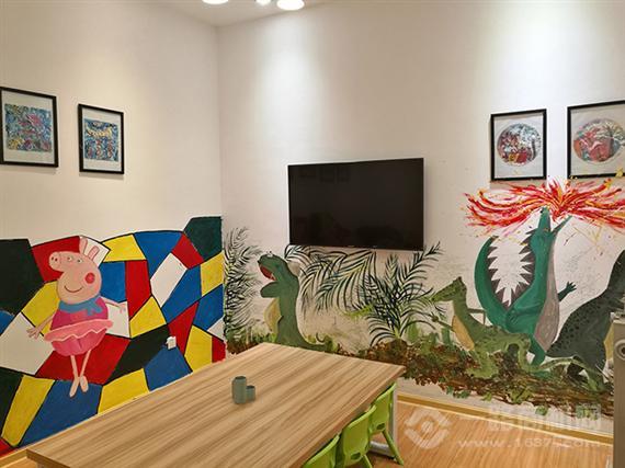 魔法松鼠少儿美术体验馆