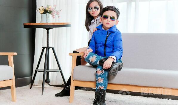 憶尼寶貝童裝加盟