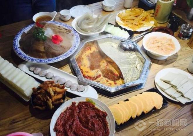 锅巴饮年代火锅加盟 锅巴饮年代火锅加盟