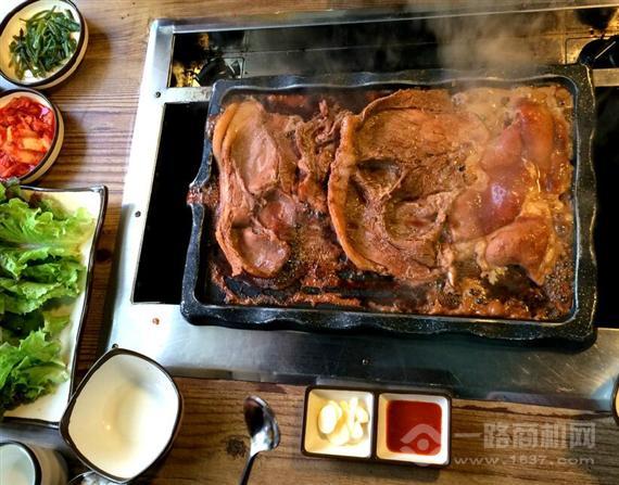 黄鹤洞铜磐烤肉