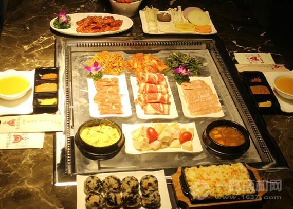 黄鹤洞铜磐烤肉