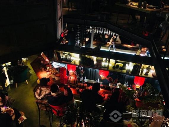 花田巷子音乐酒馆
