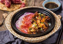 餐仓煲煲仔饭