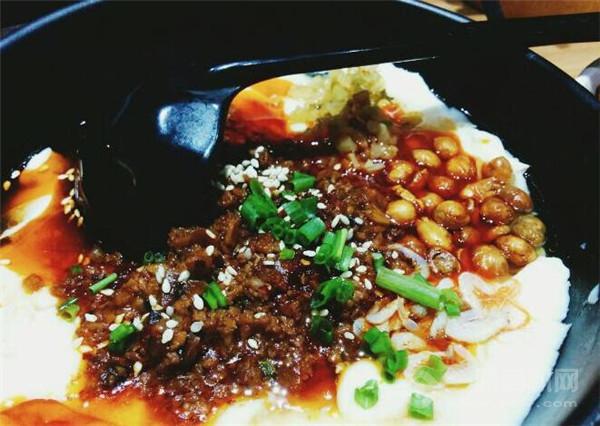 金刚馄饨还有面