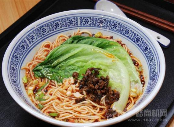 赵崽儿重庆小面