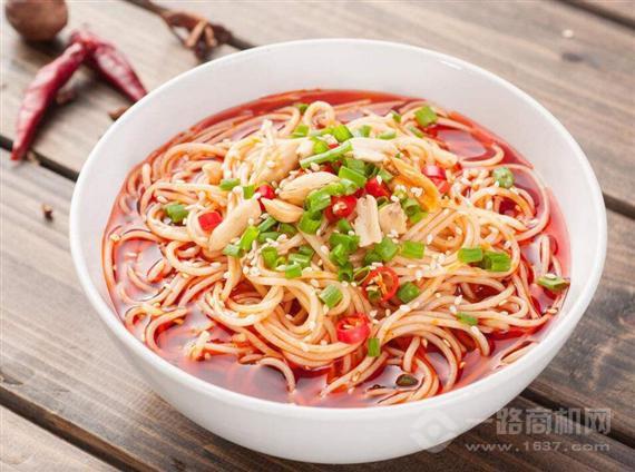 赵崽儿重庆小面