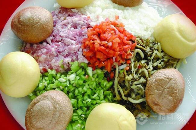 包青天雜糧蒸包加盟