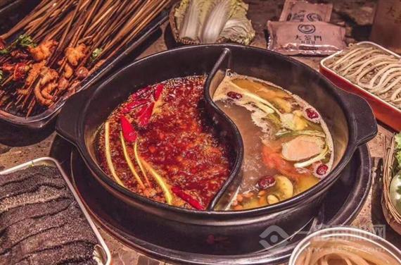 天炮李记串串香火锅