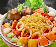 品辣憶年麻辣燙