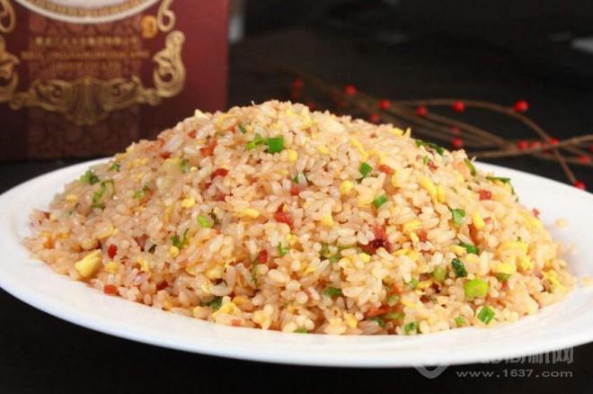 新米多多鐵板炒飯加盟