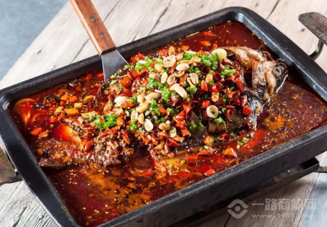 暮色江邊烤魚加盟