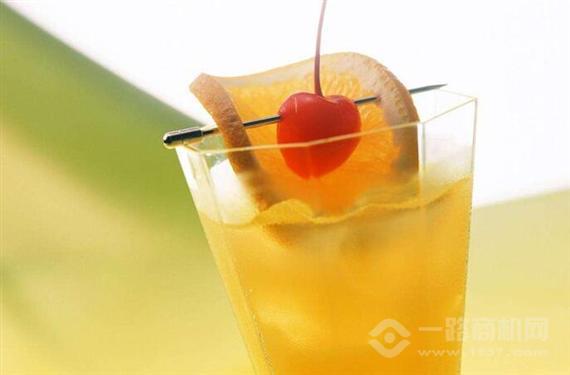 咔咔熊鲜茶饮品