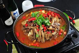 牛一妃牛肉火鍋